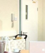 Bizarr Naked-Servant Bild 3