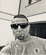 Er sucht Sie/Ihn Moonmoon Bild 4