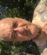 Er sucht Sie/Ihn Momski Bild 2