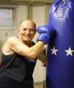 Er sucht Sie/Ihn Abenteurer Bild 1